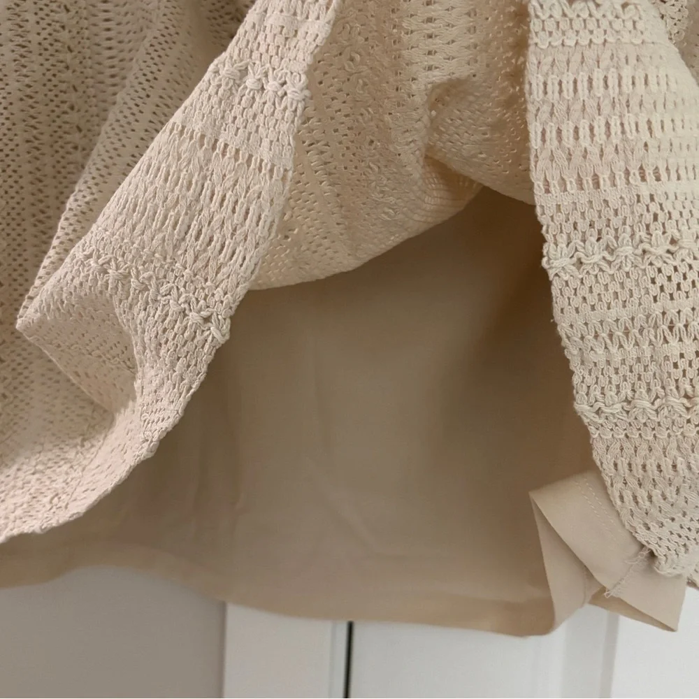 Beige Crochet Keyhole Halter Top, Racerback, Relaxed Size Medium from LOFT Lined - Picture 7 of 11